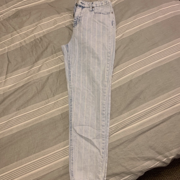Wild Fable Striped Light Wash Jeans - Picture 2 of 4